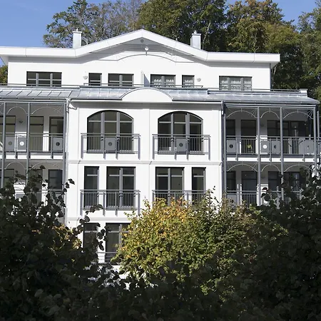 Louisa - 51 Βίλα Sellin (Rugen)