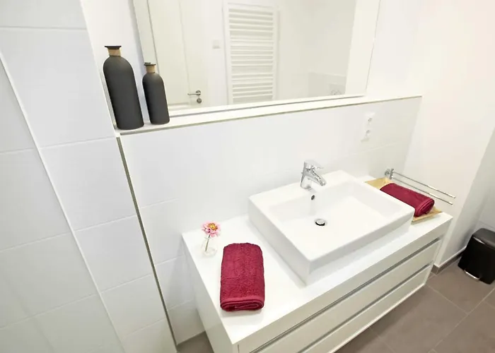 Louisa - 51 * Sellin